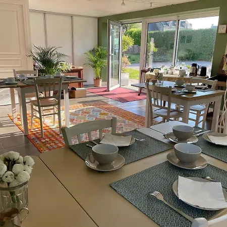 Fleur & Bed & Breakfast Montfarville