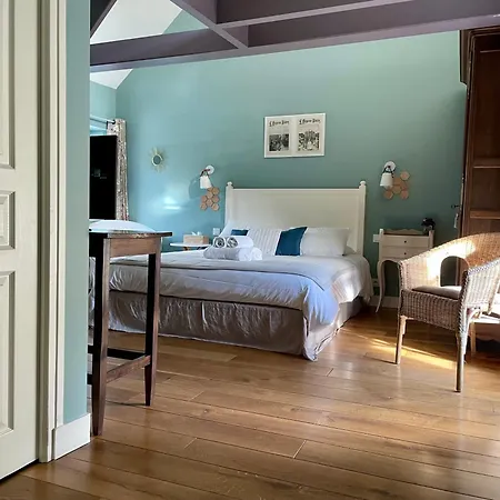 Fleur & Montfarville