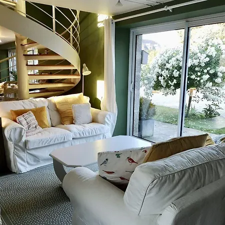 Bed & Breakfast Fleur & 3*