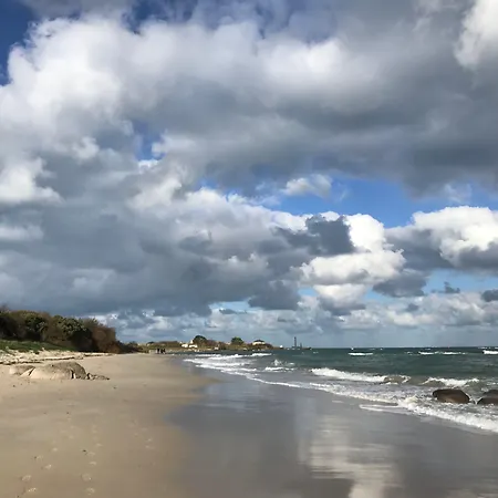 Fleur & Bed & Breakfast 3*