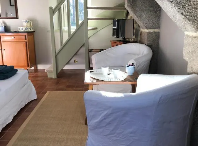 Fleur & Montfarville