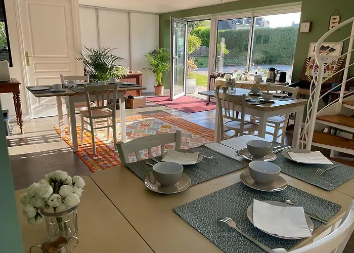 Fleur & Bed & Breakfast Montfarville