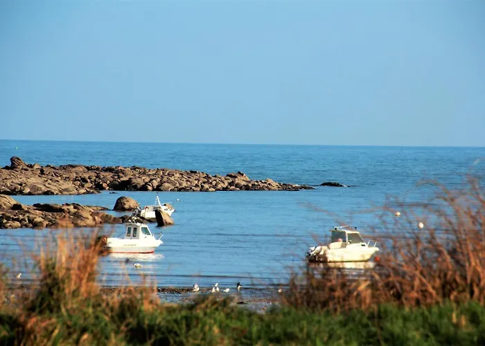 Fleur & Bed & Breakfast 3*