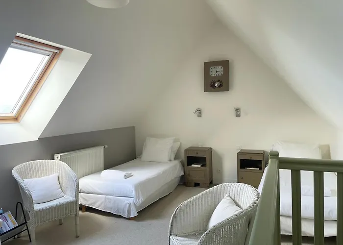 Fleur & Bed & Breakfast 3*