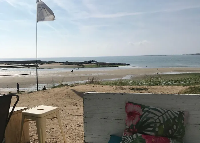 Fleur & Montfarville