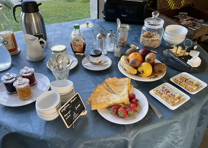 Fleur & Bed & Breakfast 3*