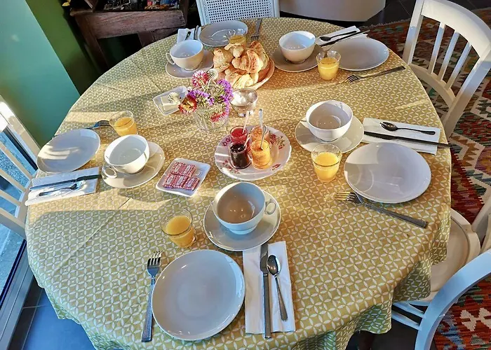 Fleur & Montfarville