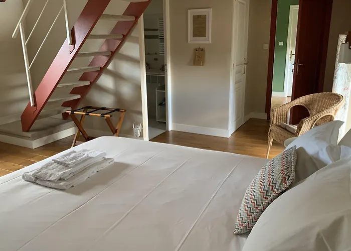 Fleur & 3* Montfarville